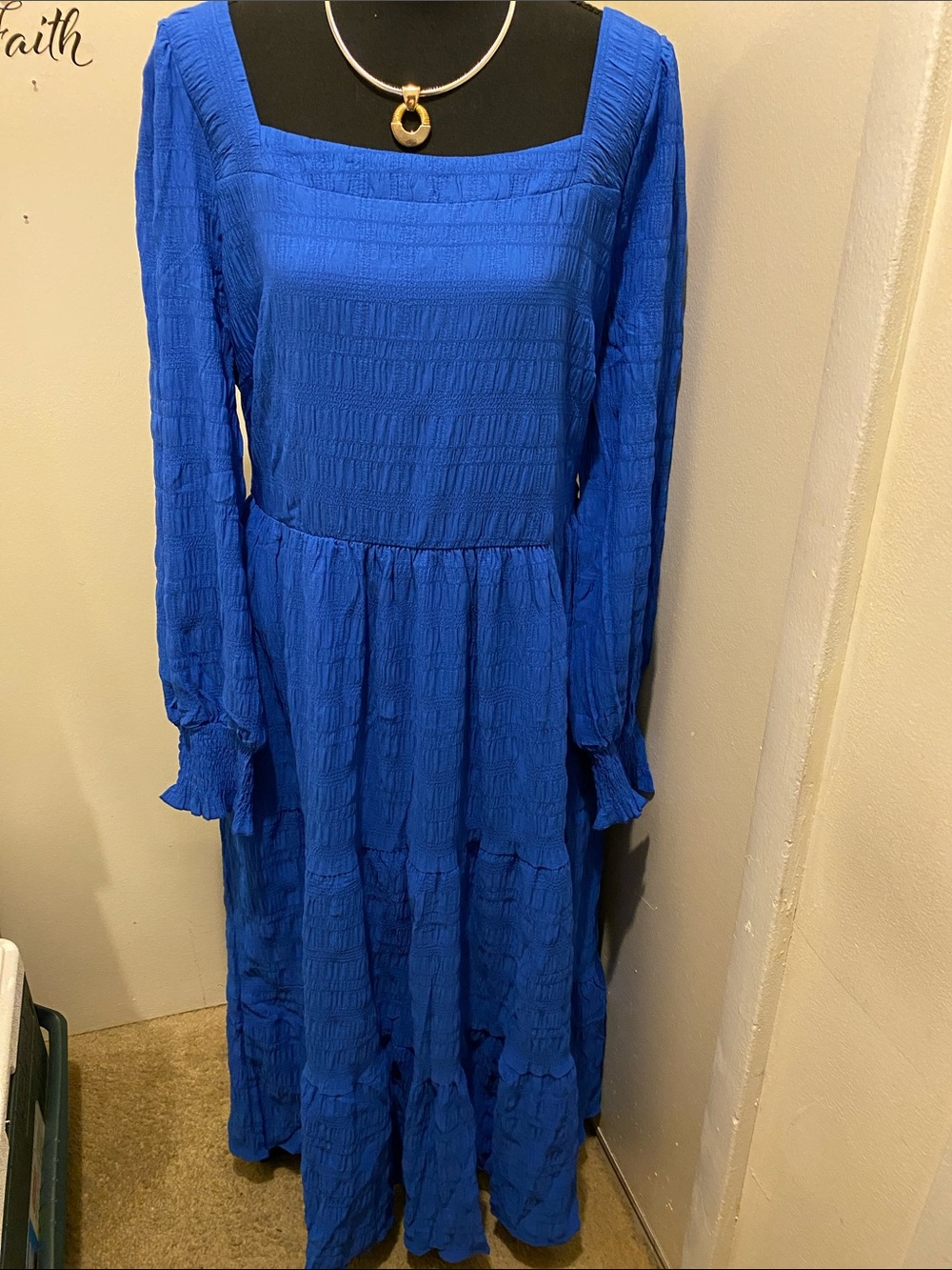 Women’s Square Neck Long Sleeve Maxi Dress in Royal Blue. XL